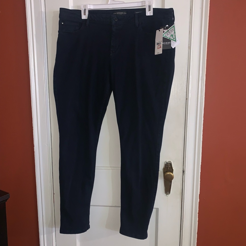 New never worn guess jeans
